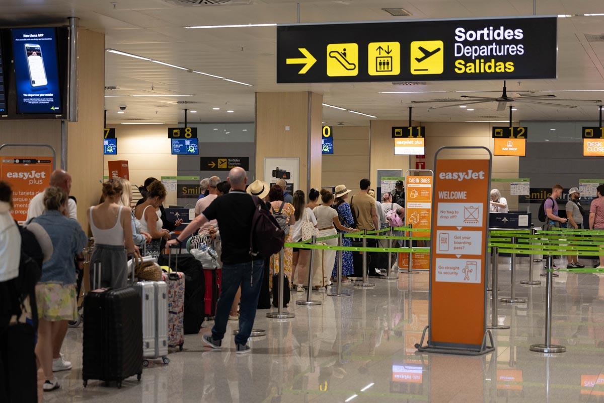 Así es un día en el aeropuerto de Ibiza Así es un día en el aeropuerto de Ibiza