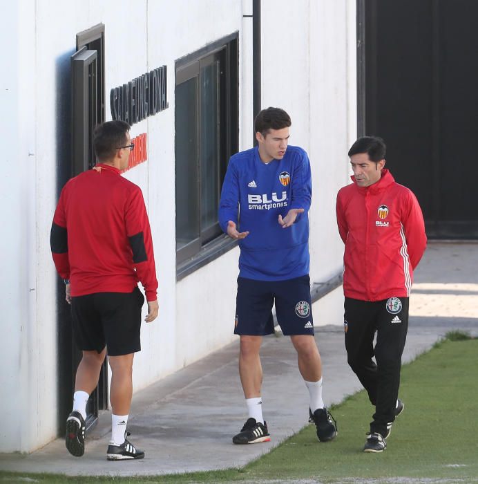 El Valencia entrena en domingo tras empatar ante e