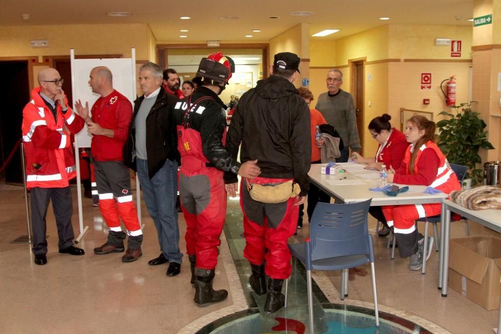 Albergue para los desalojados en el CAR de Los Alc