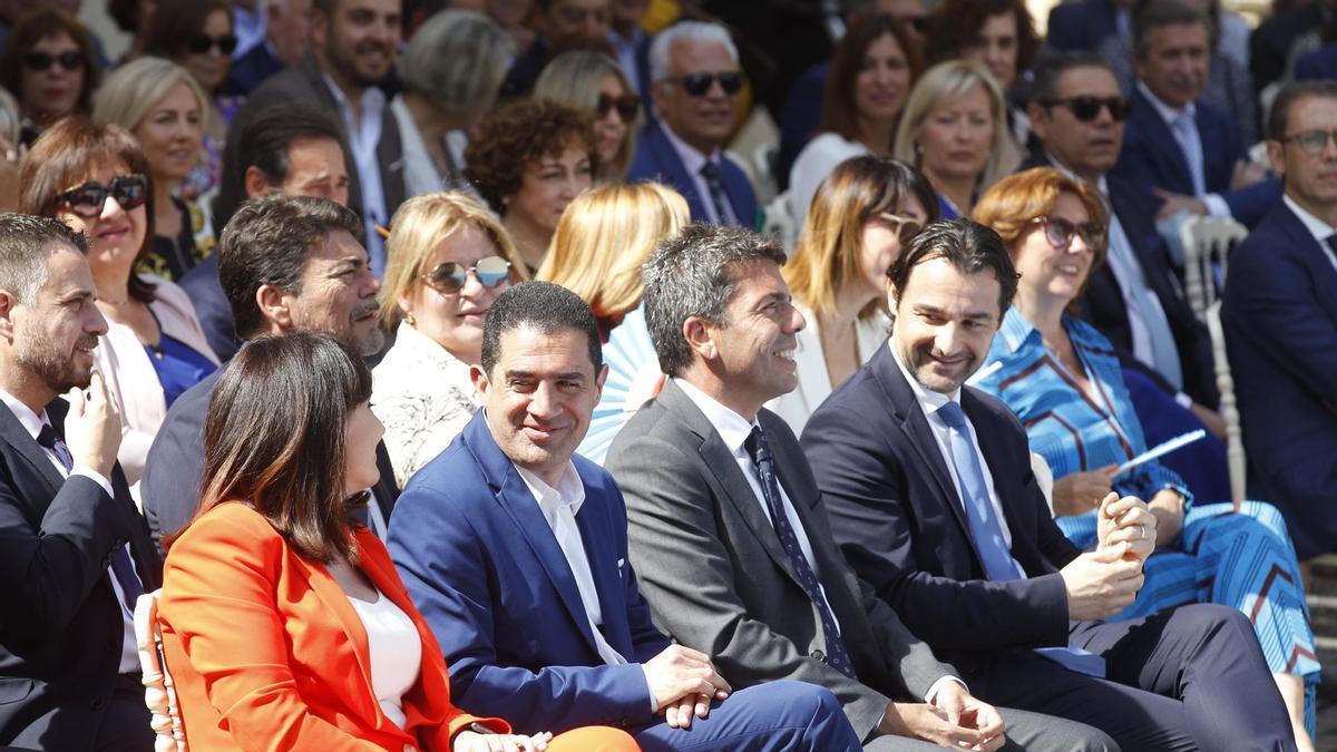 Julia Parra, Toni Francés, Carlos Mazón y Eduardo Dolón, al comienzo del acto.