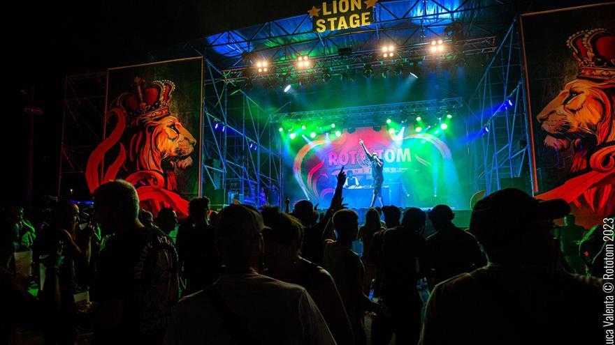 El Rototom empieza a rugir con las actuaciones de Barrington Levy y Capleton