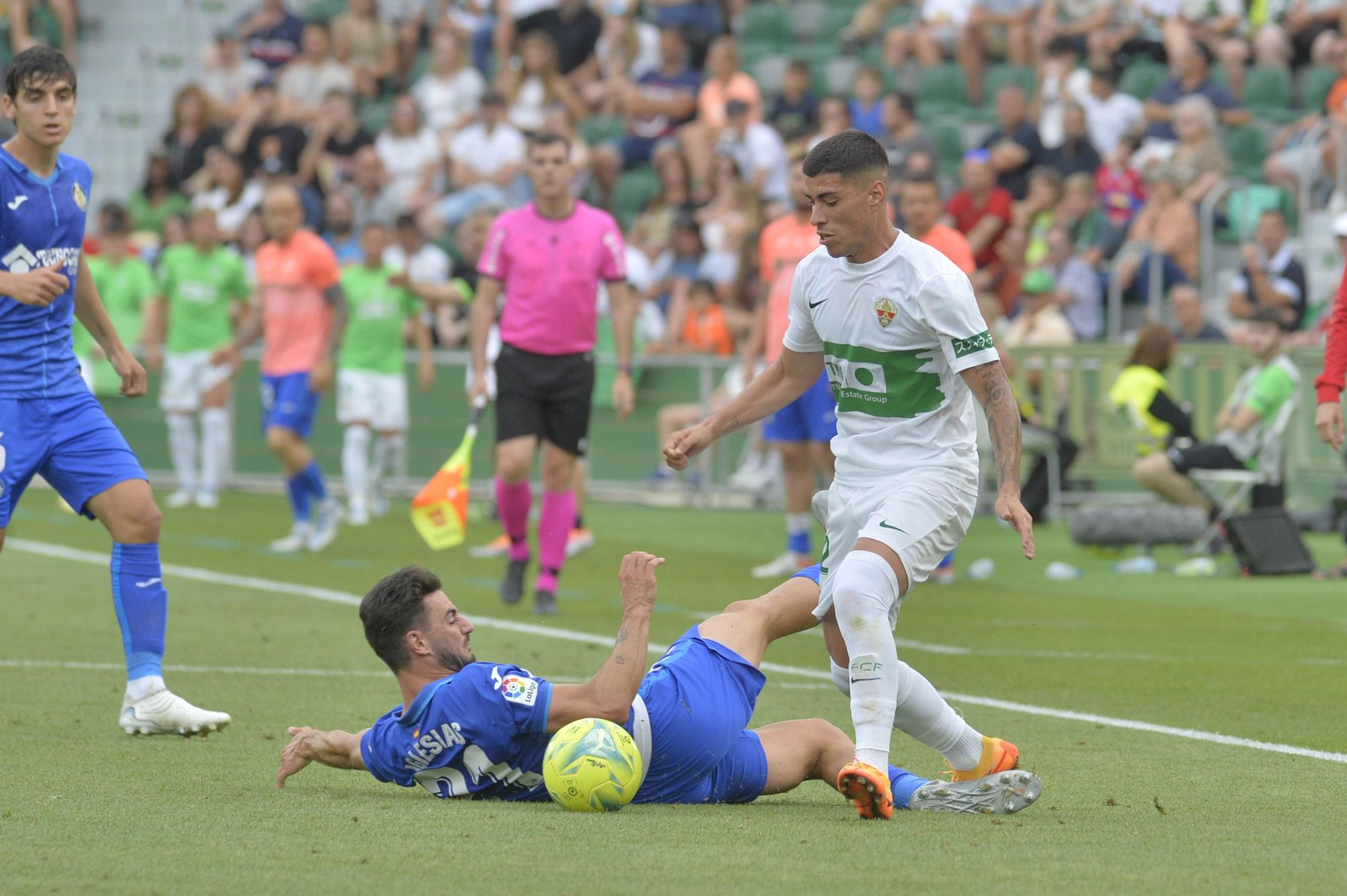 Fiesta total en el Martínez Valero Elche3 Getafe 1