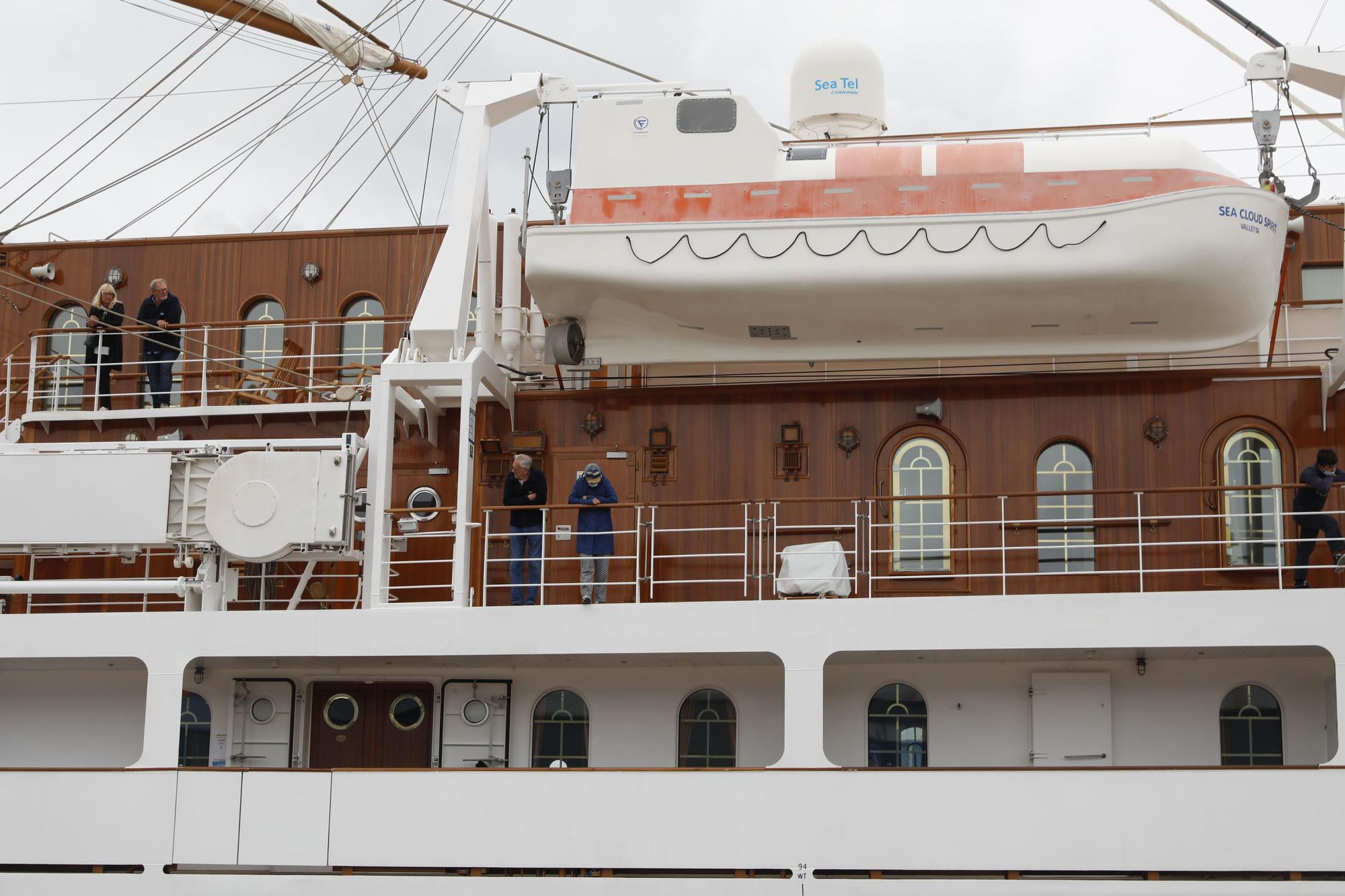 Las imágenes del súpervelero "Sea Cloud Spirit" en Gijón