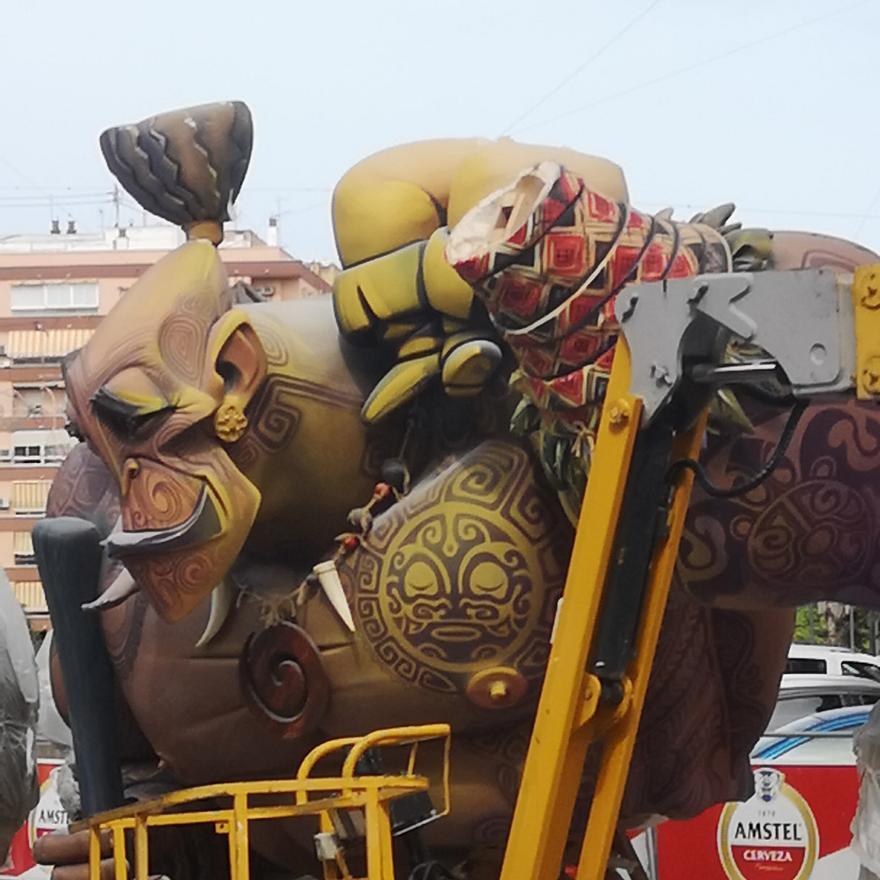 Fallas 2021. Antiga y Pilar amanecen el 24 de agosto con la plantà avanzada