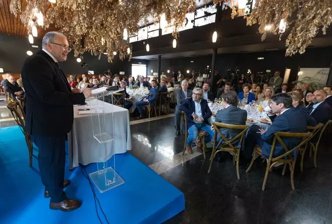 Miguel Tellado participa en el Foro Información