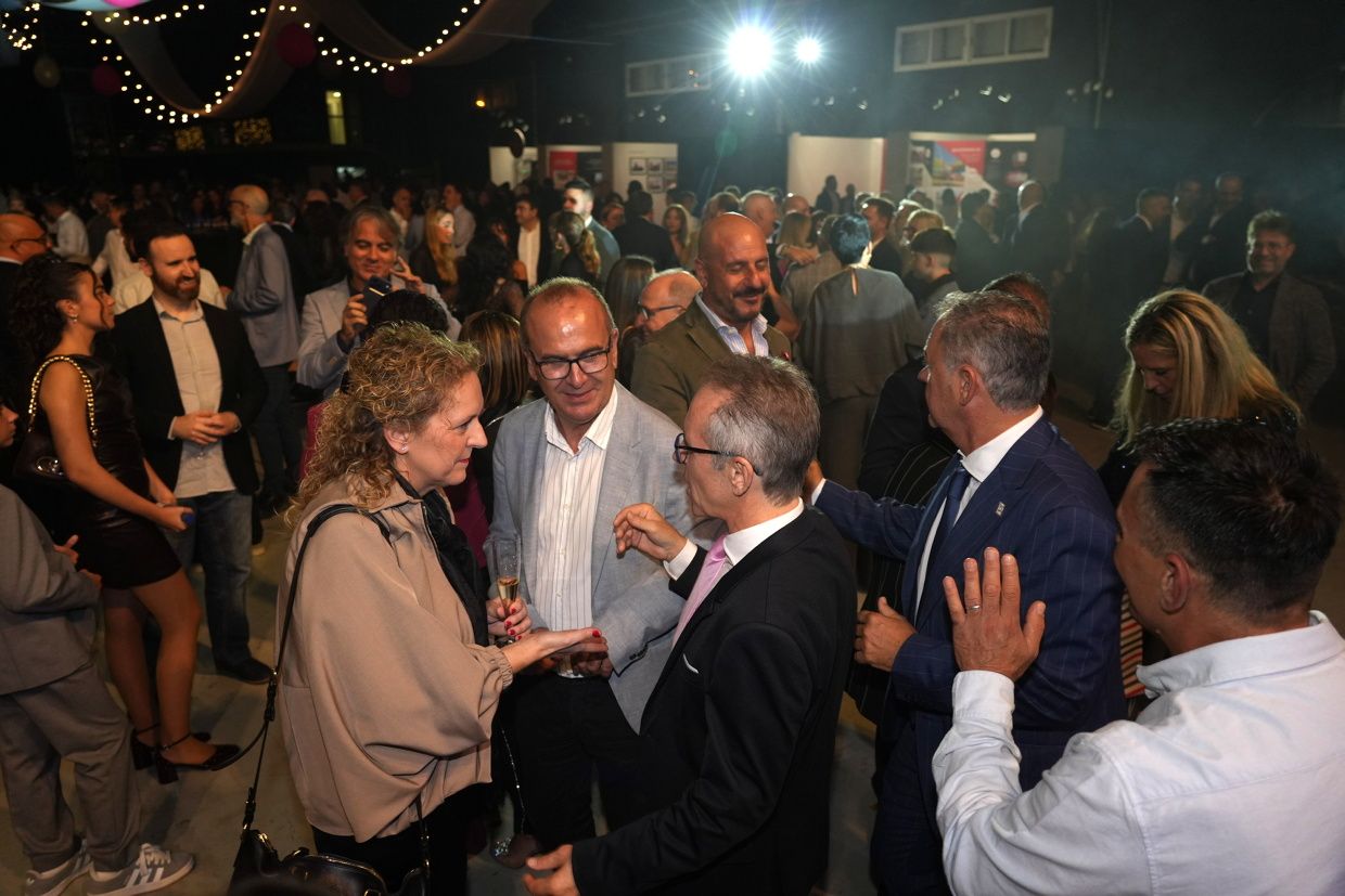 Galería de fotos de la gala del 50º aniversario de Grúas Tomás en Vila-real