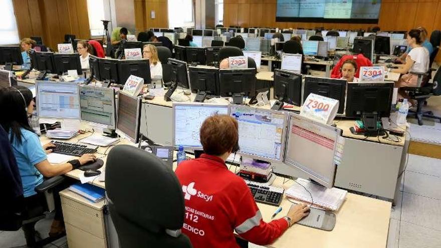 Sala en la que se reciben las llamadas de Emergencias del 112.