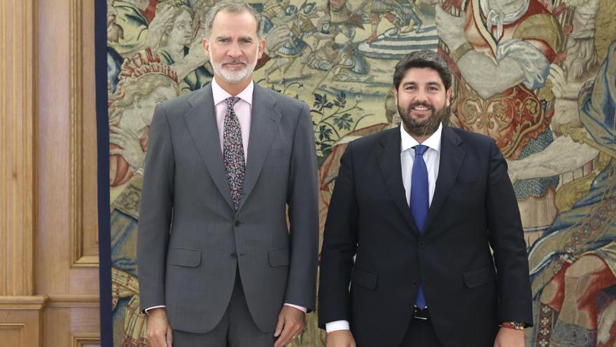 López Miras invita al rey a visitar Caravaca de la Cruz por el Año Jubilar