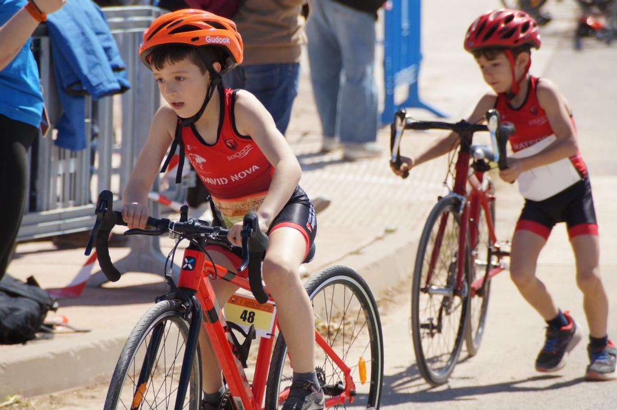 Participantes en categoría benjamín.