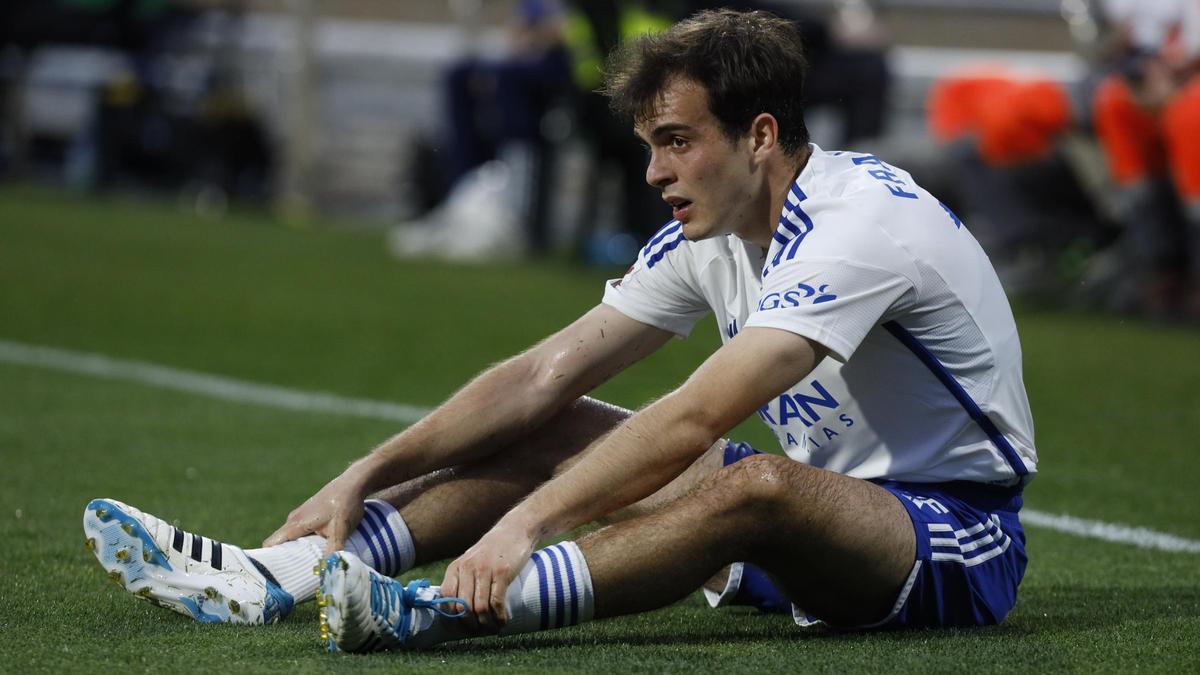 Francho, en el suelo, durante el encuentro del pasado domingo ante el Espanyol.