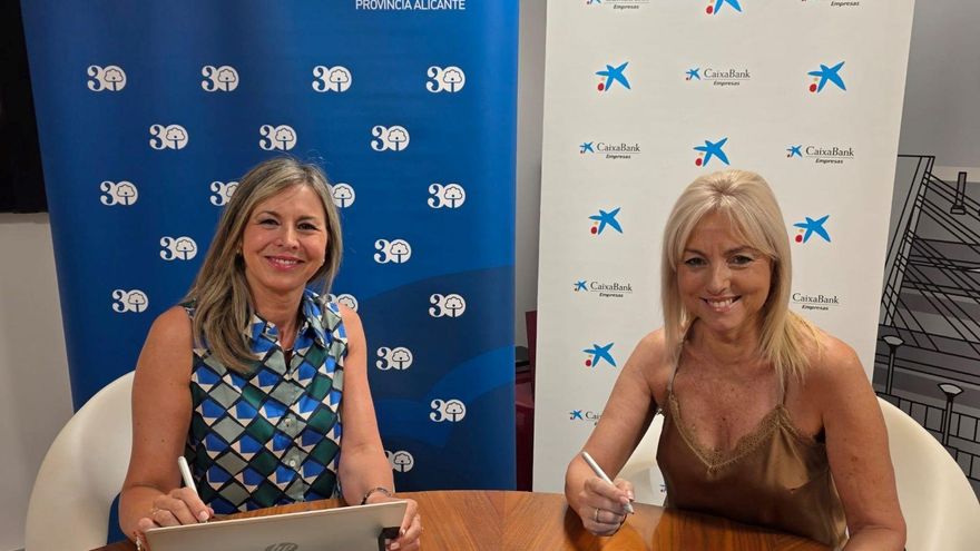 CaixaBank renueva su apoyo a la empresa familiar y estará en el 30 aniversario de AEFA