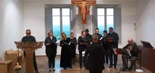 Las Voces Graves de Vigo interpretan en Italia un texto de San Francisco de Asís con música de Ángel Barja
