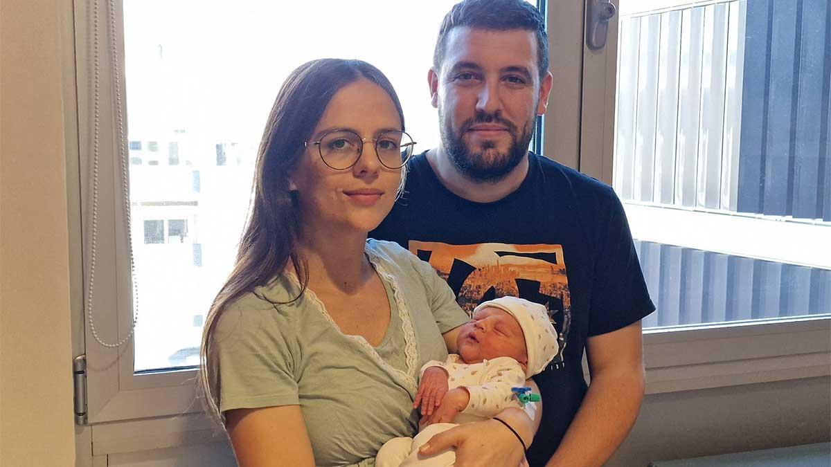 Ander Muñoz Adan, primer bebé nacido en Catalunya en 2025.