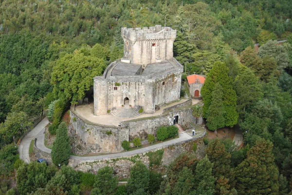 Castillo de Sobroso