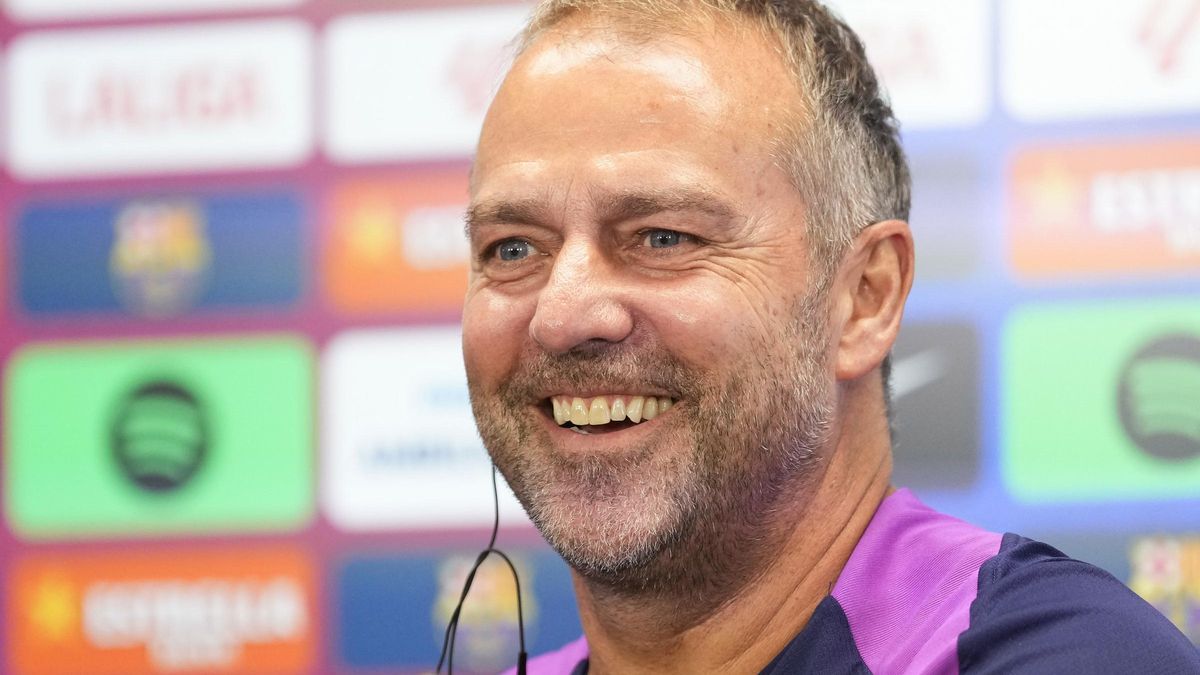 La UEFA suspende la sanción a Flick, que podrá dirigir al Barça ante el Newcastle