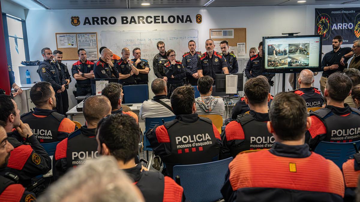 Mil agentes se despliegan en Barcelona, Badalona y LHospitalet en un macrodispositivo contra la multirreincidencia