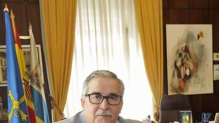 Aníbal Vázquez, en el despacho de Alcaldía.