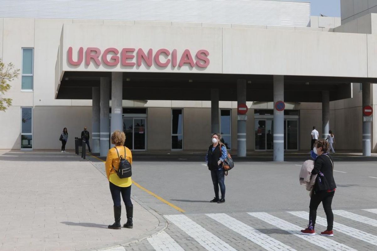 Muere el primer enfermo con coronavirus en Elche y hay al menos 34 ingresados en los dos hospitales