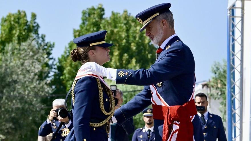 La princesa Leonor deja atrás el uniforme y pone rumbo a la universidad
