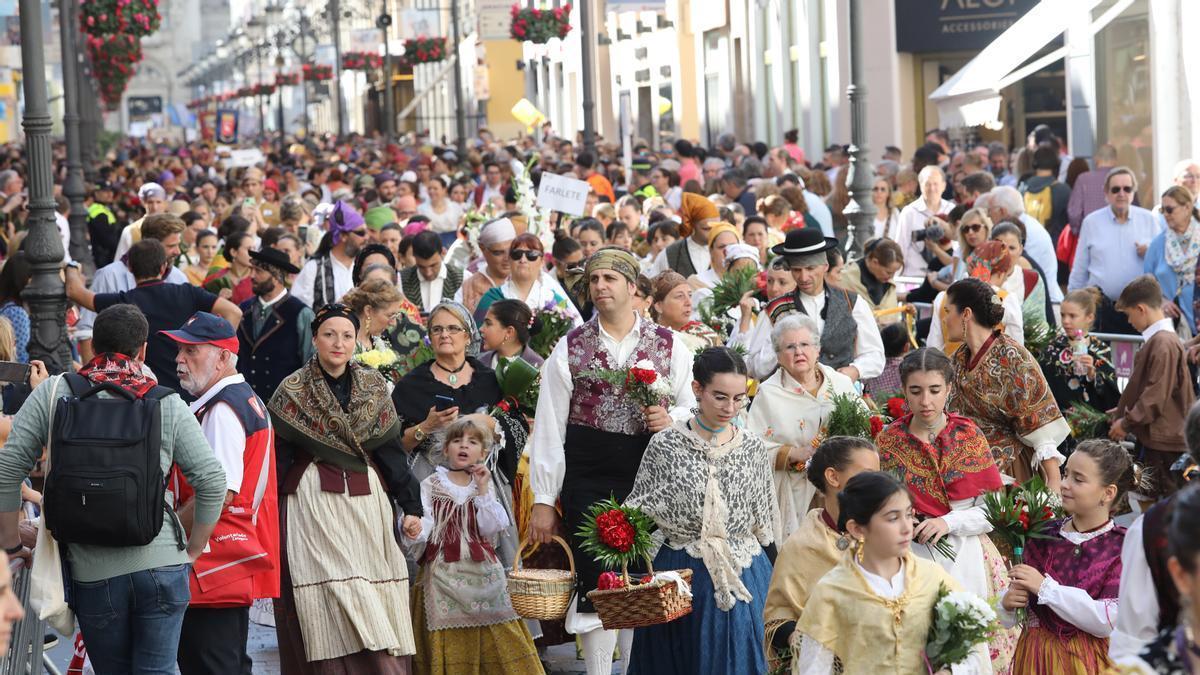 PILAR 2022. OFRENDA DE FLORES A LA VIRGEN DEL PILAR