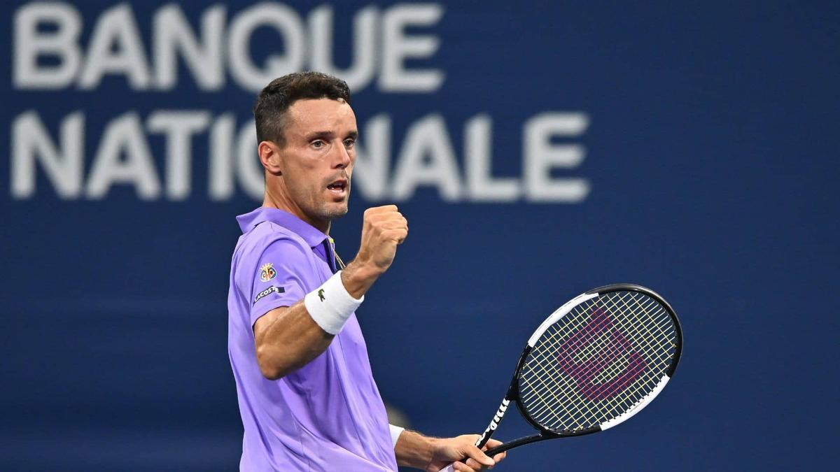 Roberto Bautista se impuso con solvencia a Jenson Brooksby