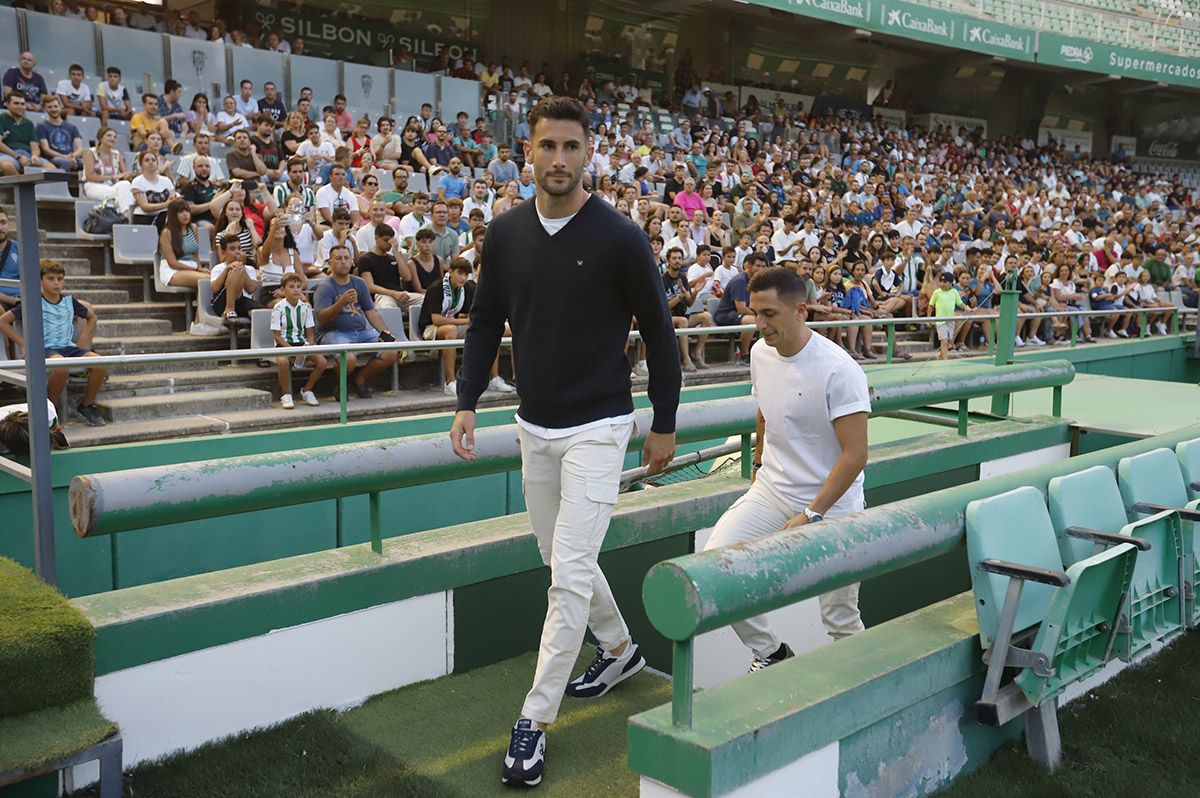 Presentación de las nuevas equipaciones del Córdoba CF