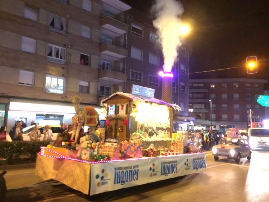 Cabalgata de los Reyes Magos en Lugones