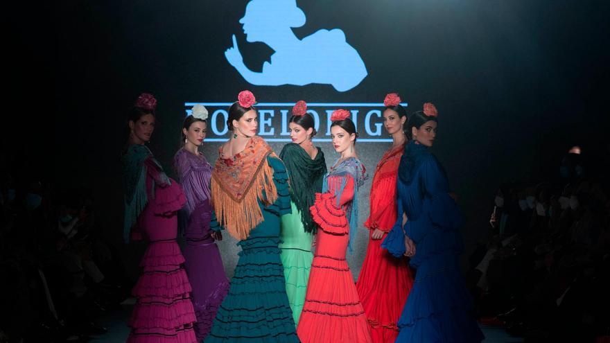 Desfile de Notelodigo.