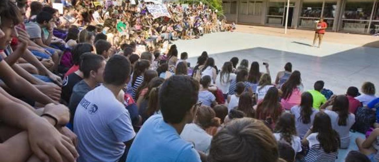 Gandia ubica a todos los estudiantes de bachillerato que quedaron sin plaza