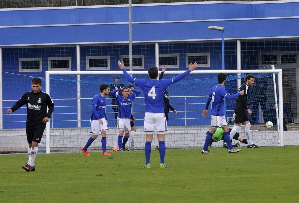 El partido entre el Oviedo B y el Avilés, en imágenes