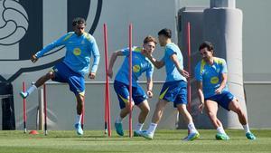Entreno del Barça sin Eric García y con Lamine Yamal de broma