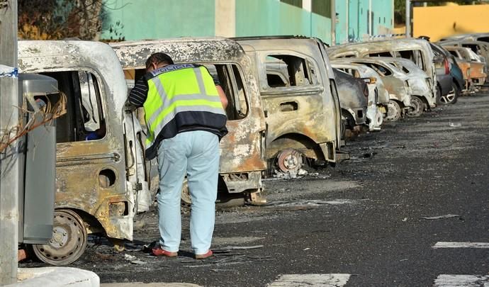 24/08/2018 JINÁMAR, TELDE. Incendio de 25 ...