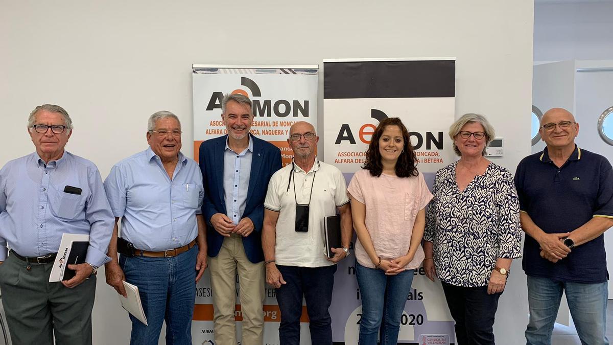 AEMON Asociación Empresarial se reúne con los partidos políticos de Nàquera