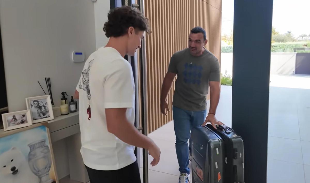 Recibidor de la casa de Julián Álvarez