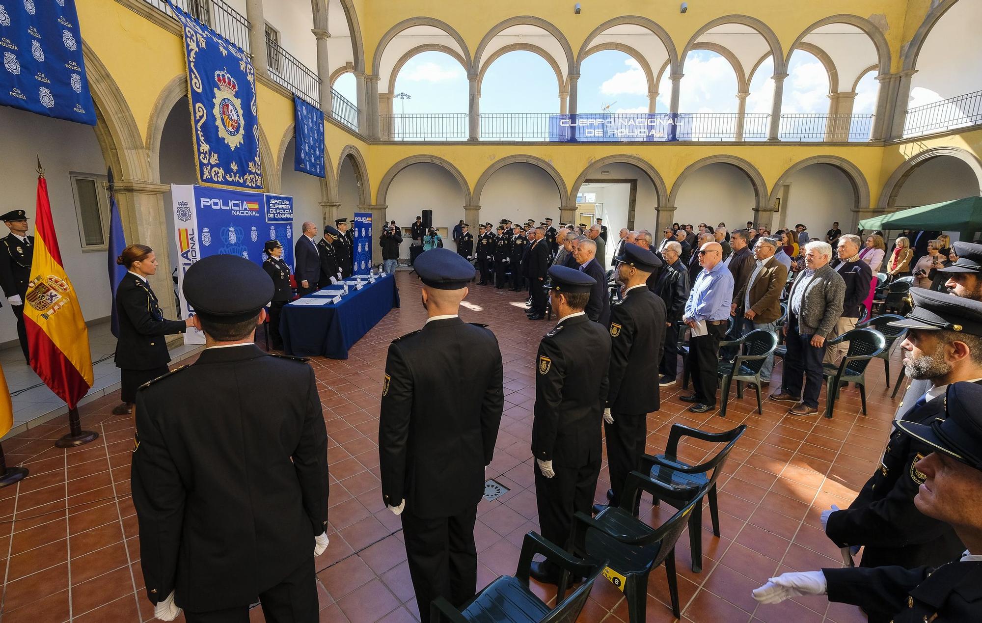 La Policía Nacional celebra el 199 aniversario de la creación del cuerpo