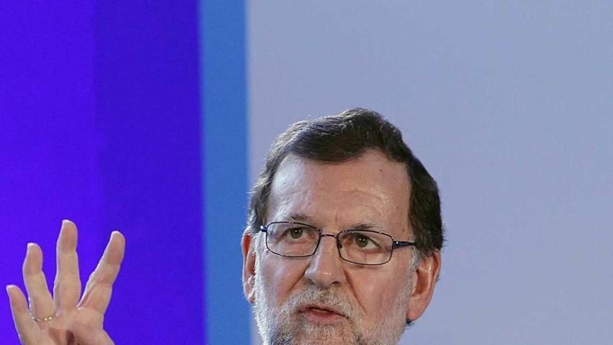 Rajoy, durante su intervención en la convención educativa del PP.