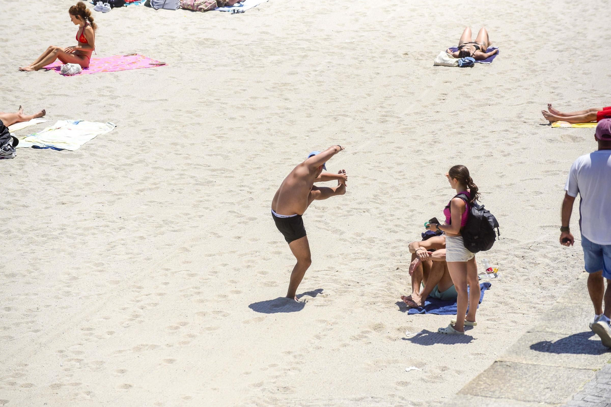 Comienza la temporada de playa en A Coruña con días de sol y calor