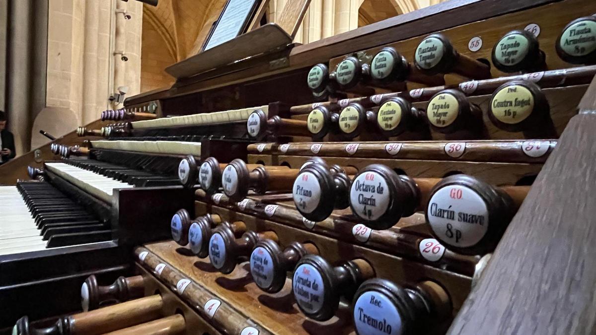 El órgano de la Catedral de Murcia.