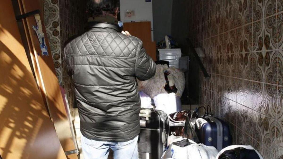 Desahucio de una vivienda ocupada en Córdoba.