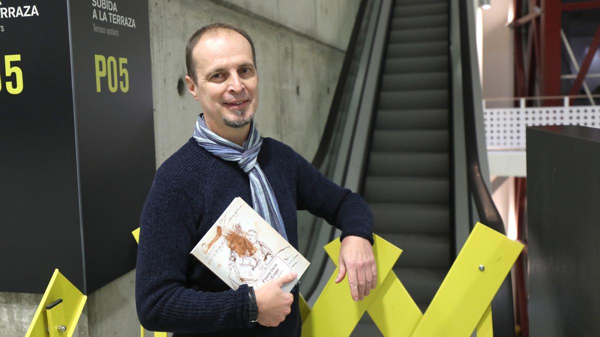 Fico Ruiz, autor de 'Francisco de Goya. Pintor aragonés', el libro más vendido en la categoría de no ficción.