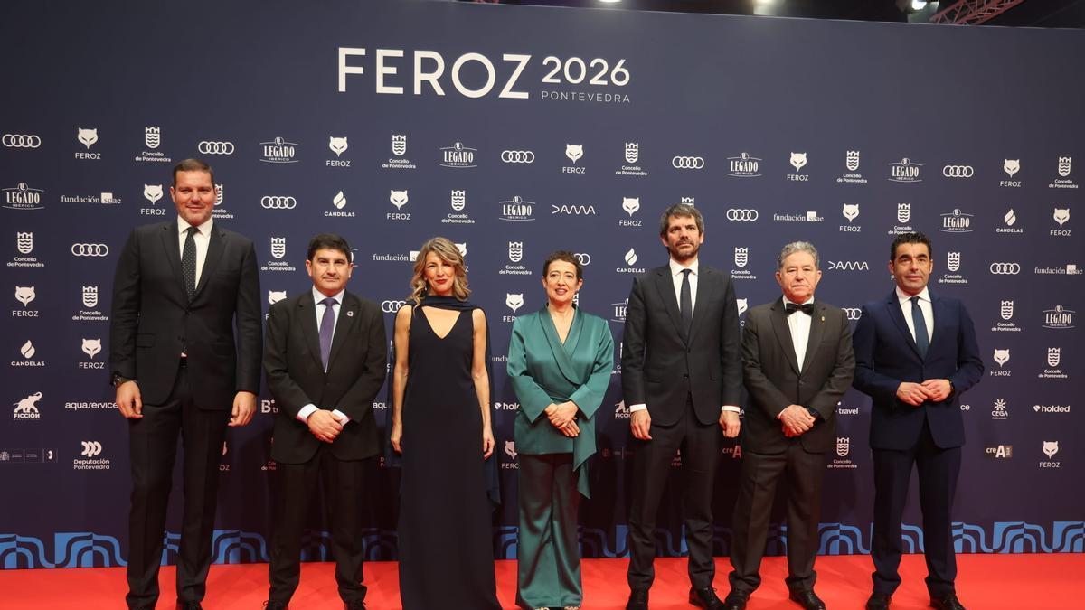 Autoridades en la alfombra roja de los Premios Feroz