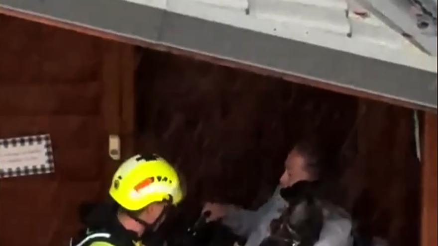 El angustioso rescate a una mujer y sus mascotas en Utiel
