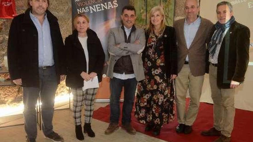 Asistentes a la presentación de &quot;La luz de las niñas&quot;. // N.Parga