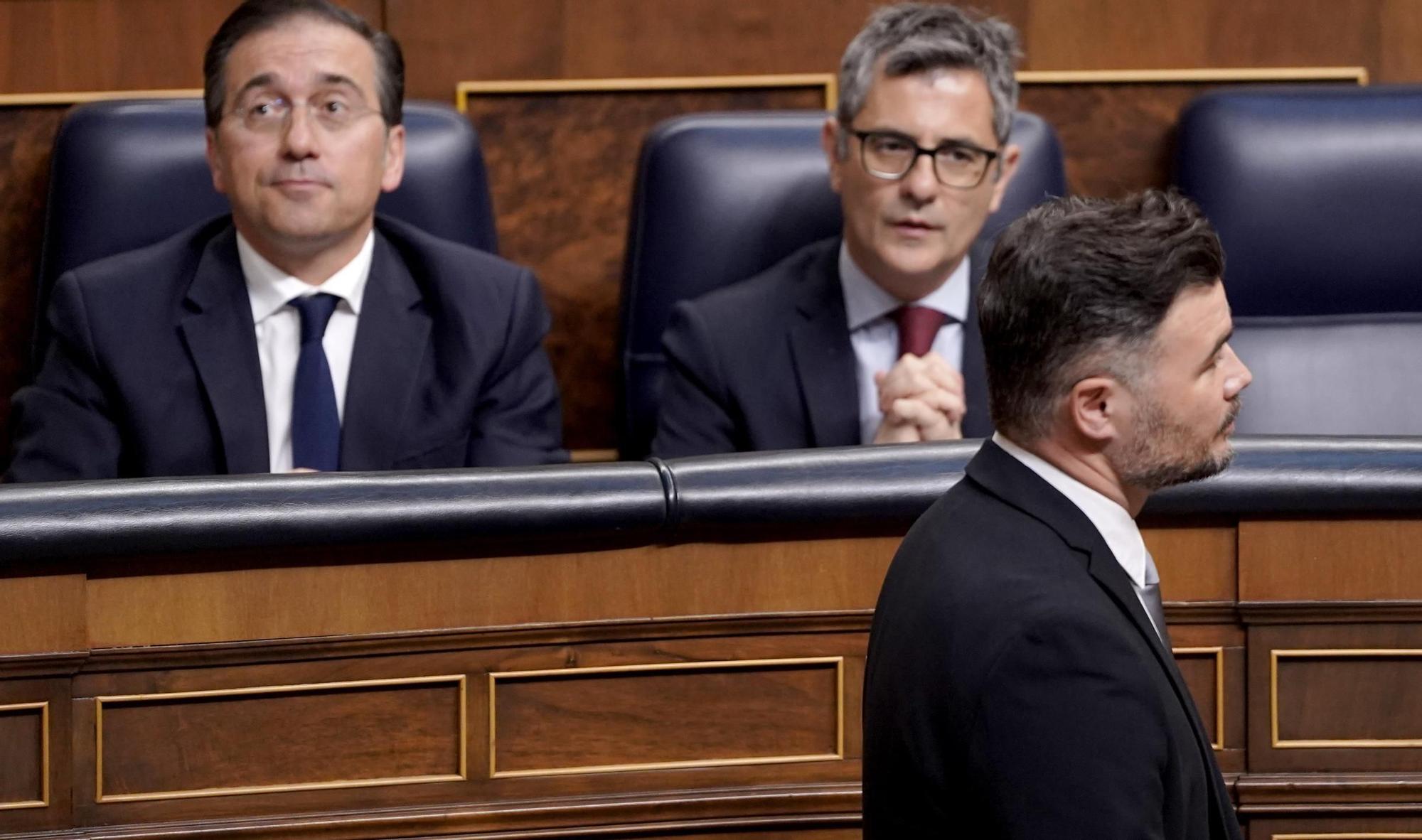 Gabriel Rufián, José Manuel Albares y Félix Bolaños.