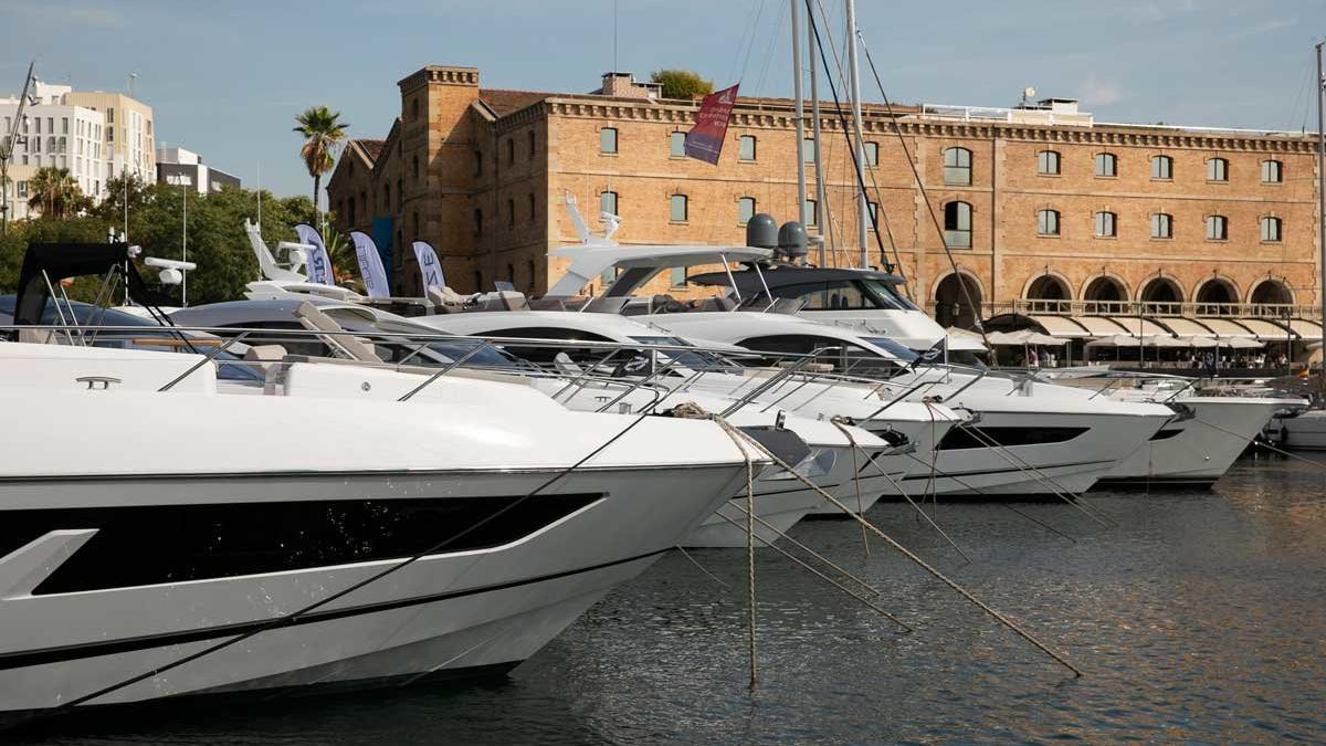 Embarcaciones expuestas en la muestra flotante del Salón Náutico de Barcelona