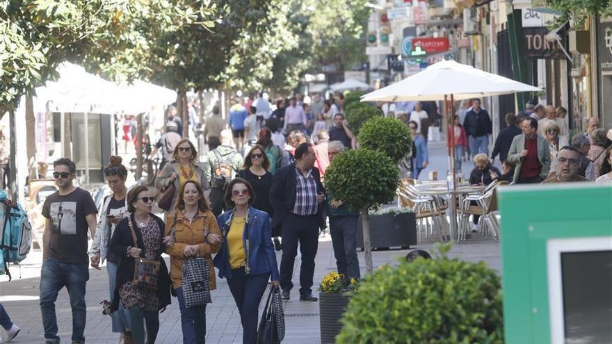 El comercio del centro pide más aparcamientos, más iluminación y menos árboles en Foro Romano