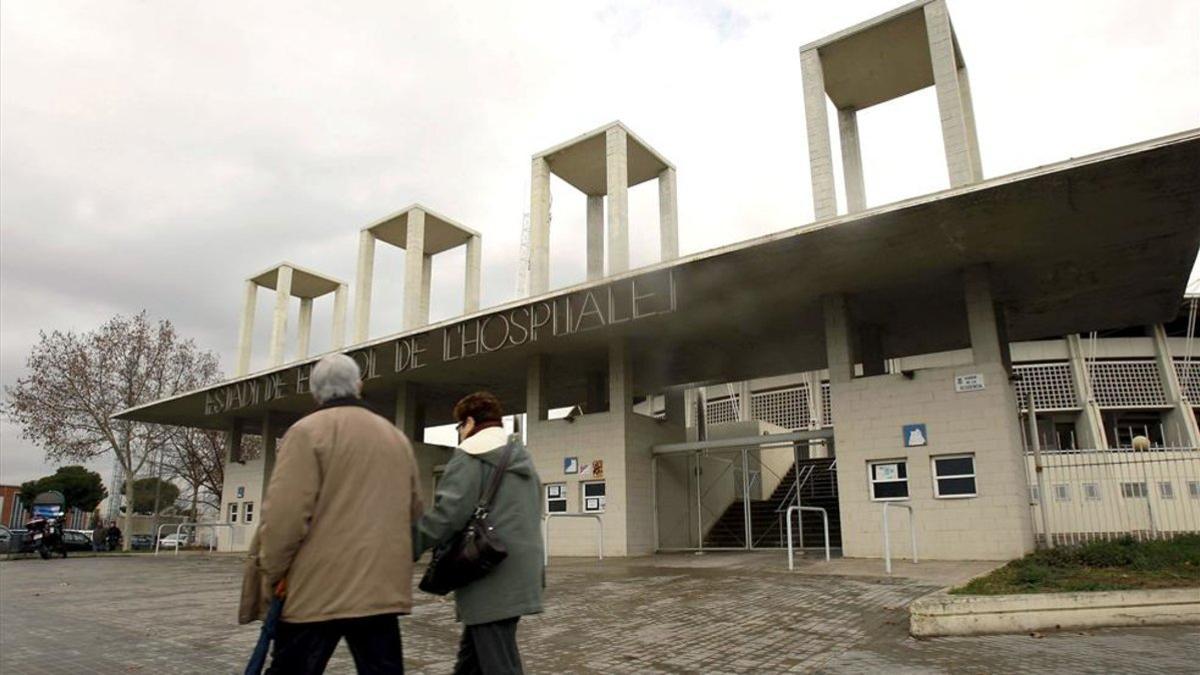 El Ayuntamiento de L'Hospitalet cierra las pistas deportivas de la ciudad