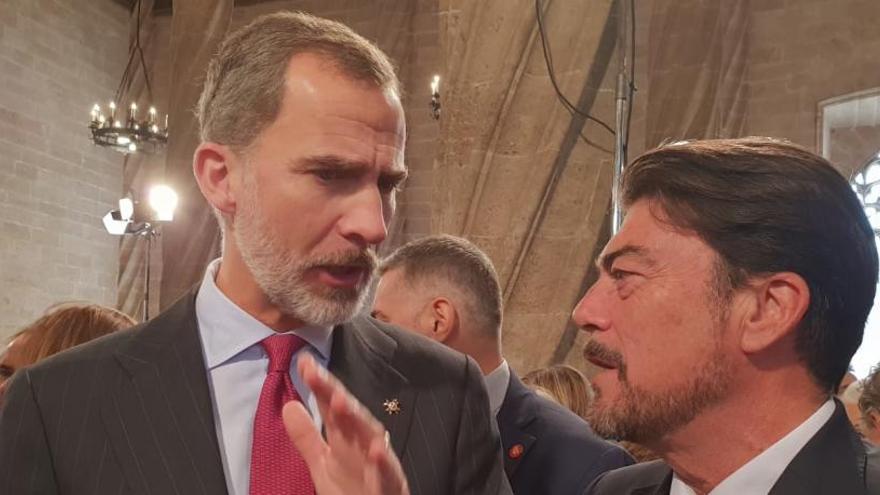 El Rey y Barcala, hoy en los corrillos de los premios Jaume I