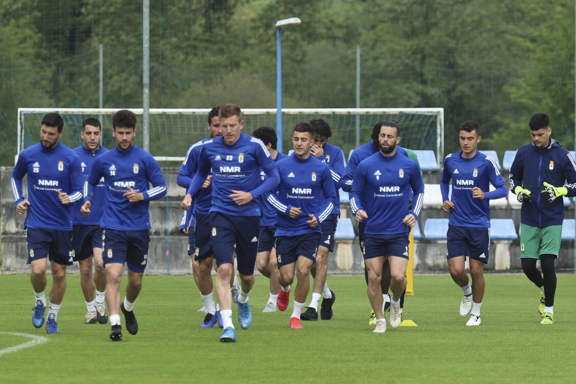 El entrenamiento del Oviedo tras perder en Girona