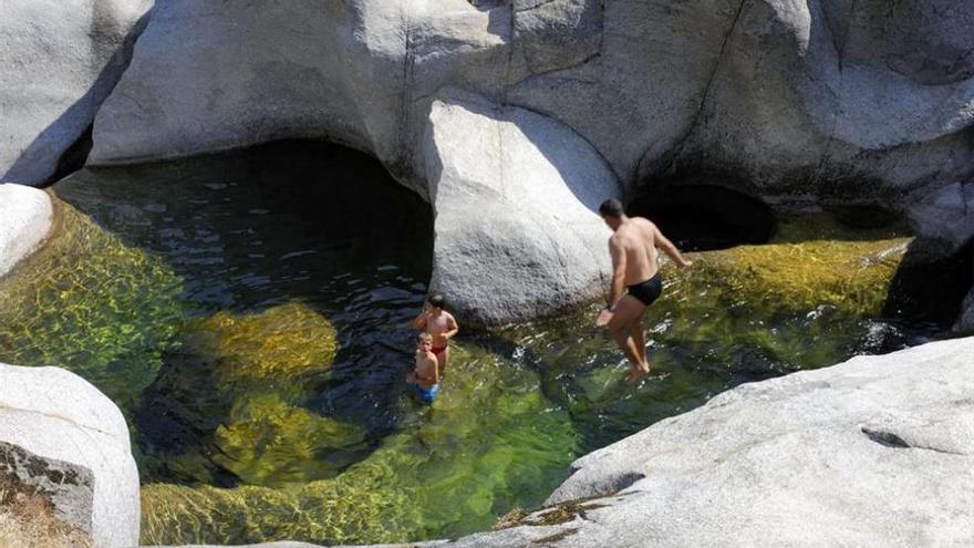 Los Pilones del Jerte se sitúa entre las mejores piscinas naturales de España